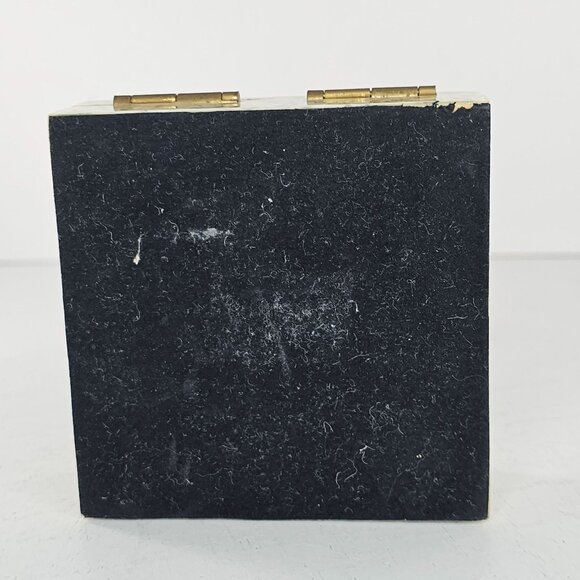 Vintage Mosaic Trinket Box With Leaf Design Hinged Lid Mother Of Pearl - Picture 7 of 8